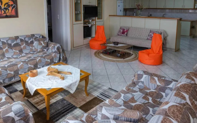 Dimitri's Mountain House