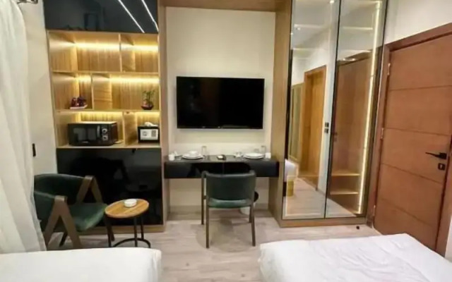 Elite Boutique Hotel