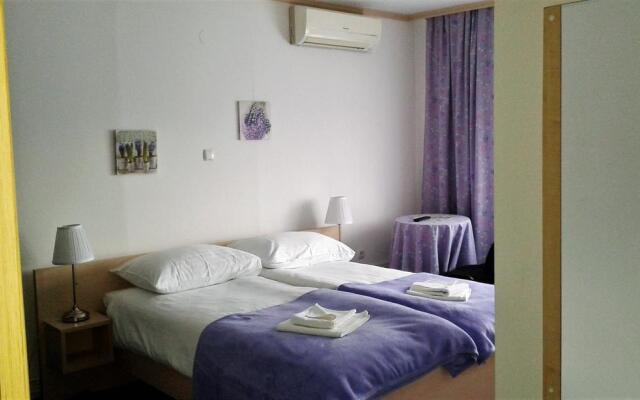 Rooms Stella