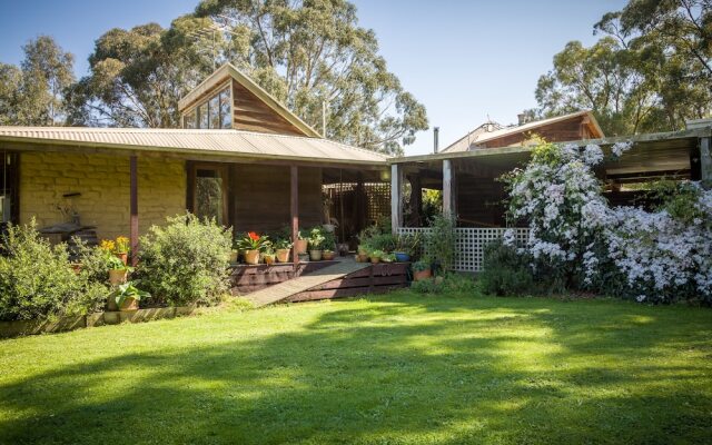 The Burrow At Wombat Bend