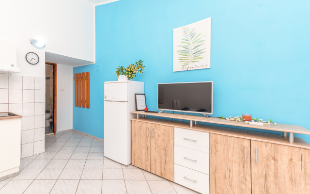 Sunset Sea View Blue Apartment