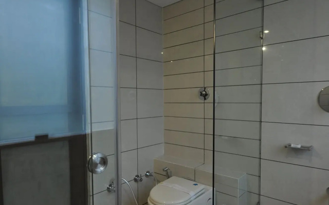 Le Grande Residency