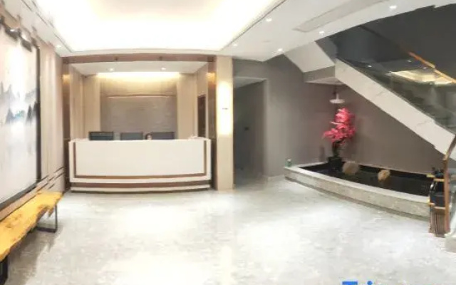 Lijun Business Hotel (Yuyao Simen)