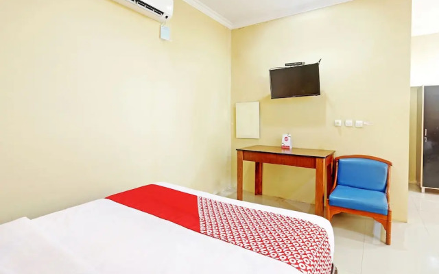 OYO 90878 Pakem Sari Hotel & Convetion