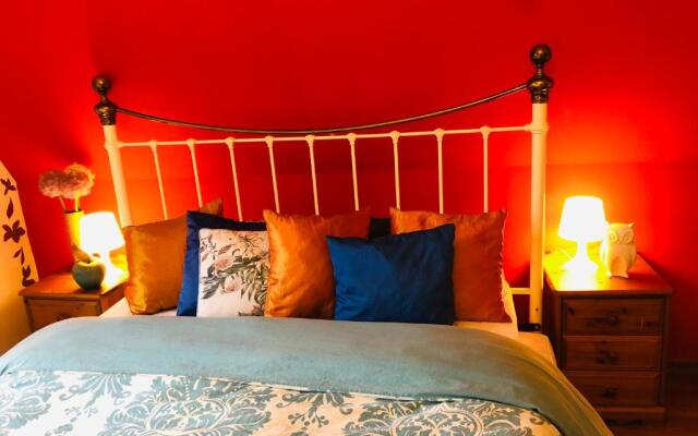 Willa Karolinka Stróża