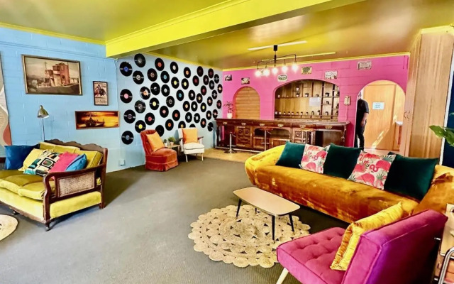 Lyndoch Motel