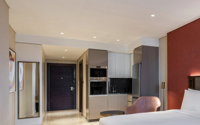 Doubletree By Hilton Amman Hotel & Residences