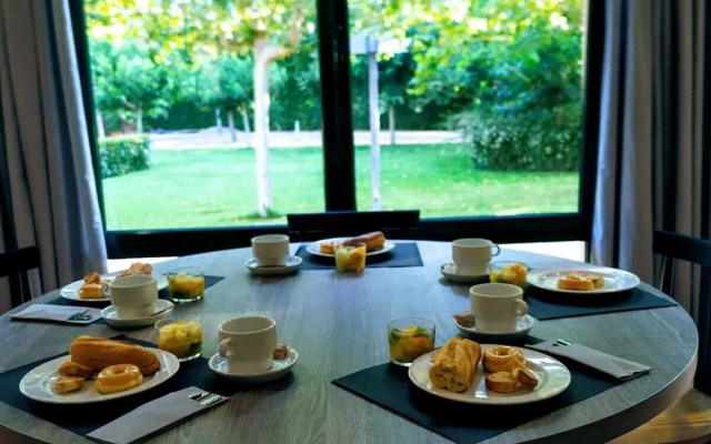 Hotel Casa Santa Elena