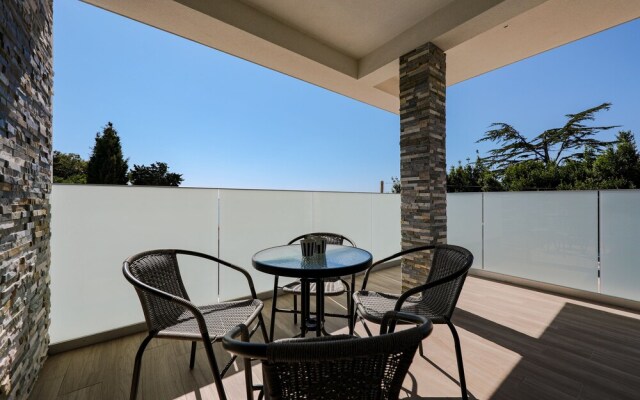 Sandy Beach Apartments