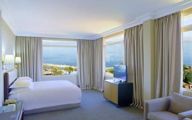 Portemilio Hotel And Resort
