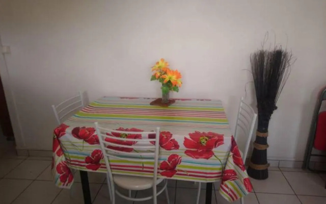 Anais location le soleil couchant