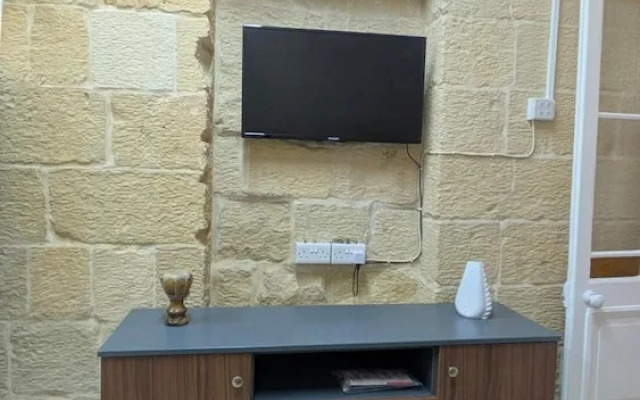Apartment in Valletta by Ruwts