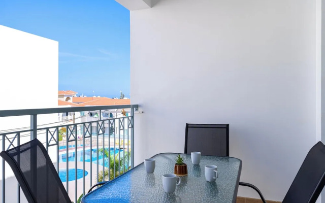 Quint - 2-Bedroom Apt & Pool in Protaras
