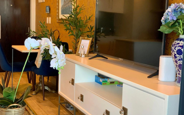 Luxury, Private Balcony, Ocean Views at the Oceans Apartments