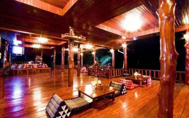 Haad Yao Over Bay Resort