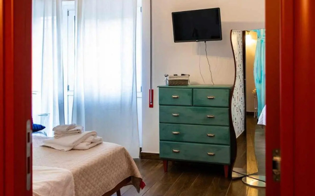 The Teddy Bear Rock House Roma IDI Gemelli yourbesthostitalycom