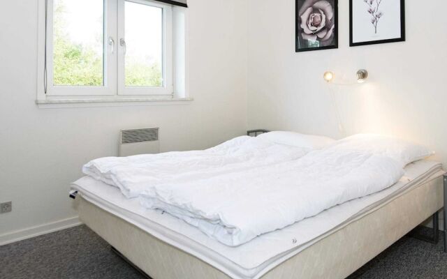 8 Person Holiday Home in Tarm