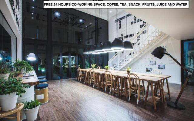 Blu Monkey Hub and Hotel Phuket