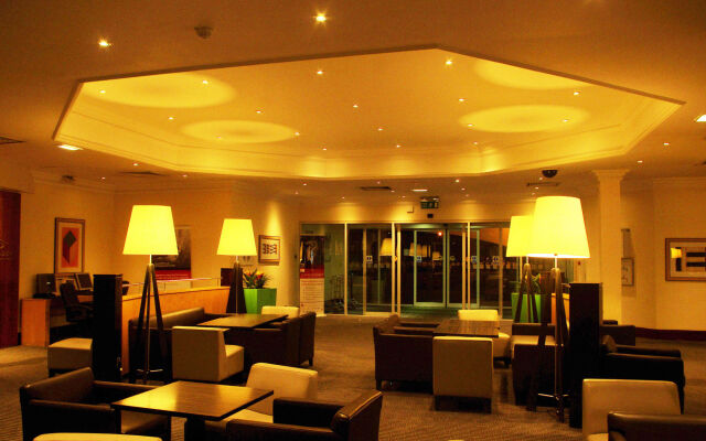 Holiday Inn Aylesbury by IHG