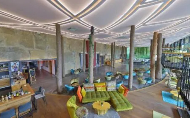 Mawell Resort