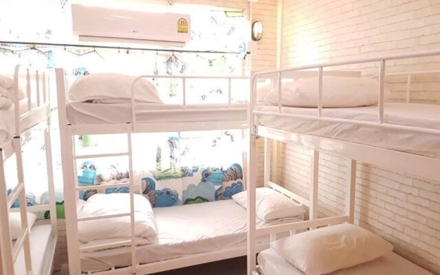3plus1 Hostel - Adults Only