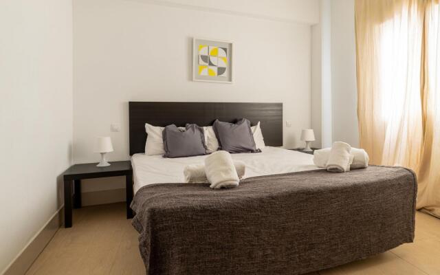 CERVANTES Apartment 30 2BT 1BR