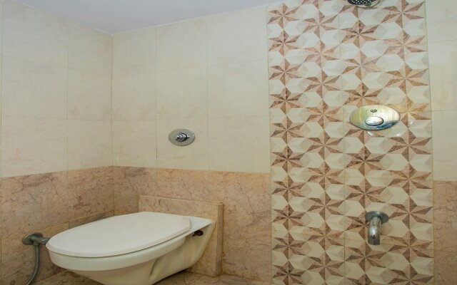 OYO 25121 Bns Lodge