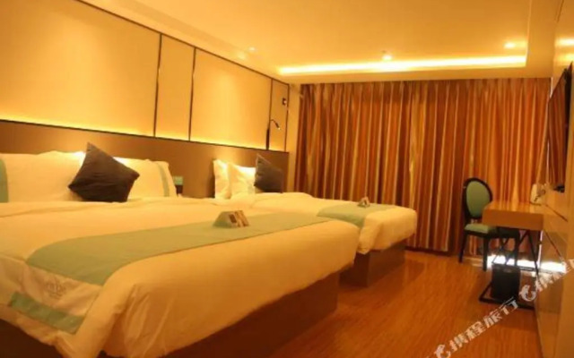 Xana Lite Beijing Shunyi Fengbo Metro Station