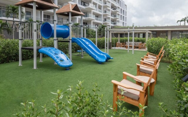 Manzanillo Beach 2BR Aparment by Huespedia 617