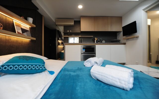 Studio Paradise Five Stars Holiday House