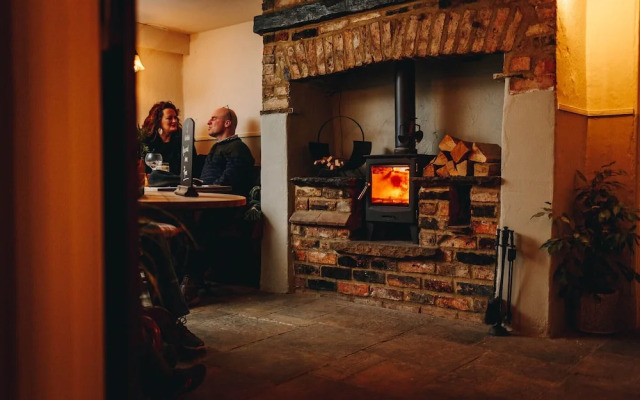 Exelby Green Dragon