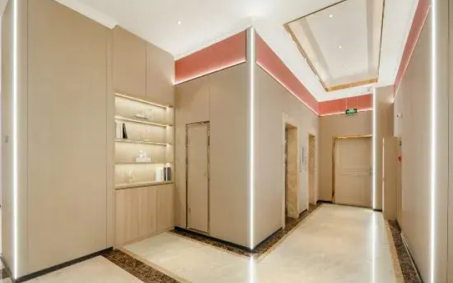 Borrman Hotel (Beihai Avenue)