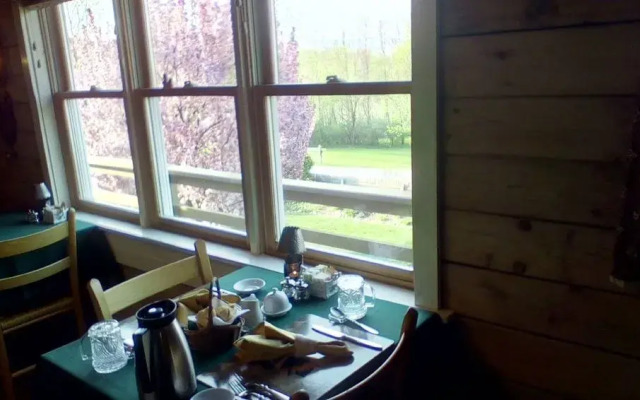 Greenwoods Bed & Breakfast Inn
