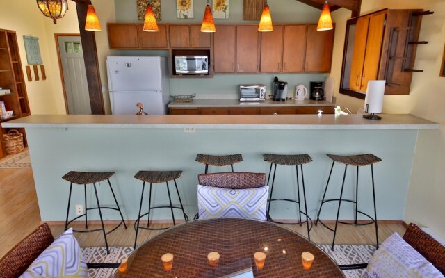 Days and Waves Beachhouse