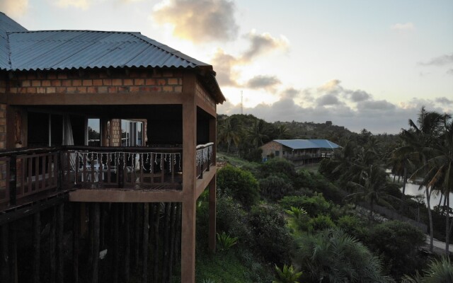 Gin and Jack Beach House