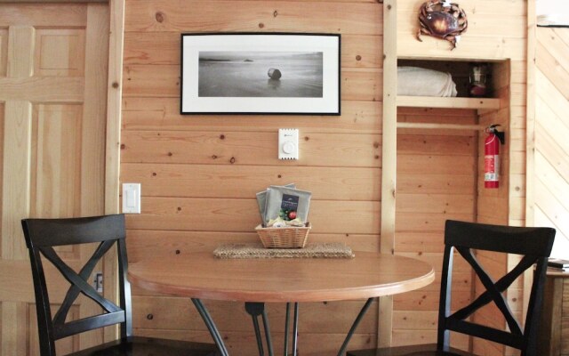 Wild Pacific Waterfront Cabins