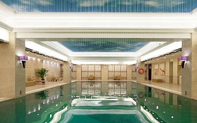 Yancheng Shuicheng Hotel