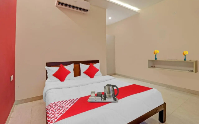 OYO Flagship 701156 G M Boarding And Lodging