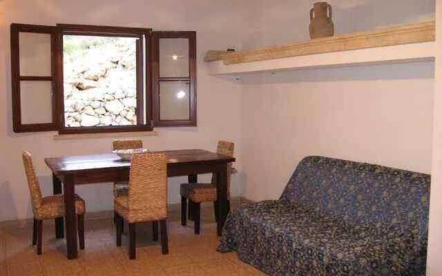 Mirto Sopra - Casa in Pietra sul Mare