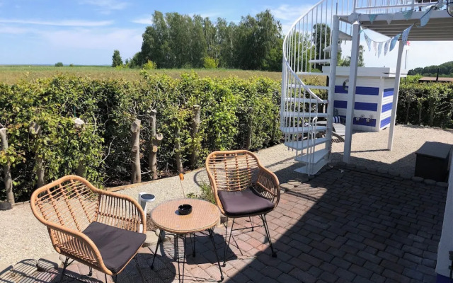 Serene Waterview Retreat 2 Bedrooms in Mönkebude, Germany