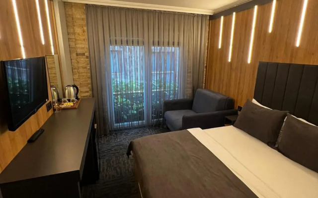 Fengo Hotel