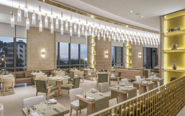 Hyatt Regency Izmir IstinyePark