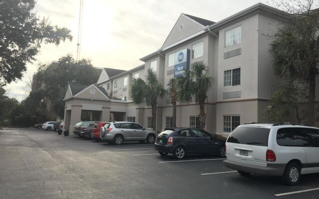 Best Western Patriots Point