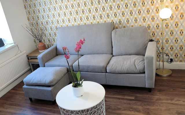 Modern 3 bedrooms house with 6 guests