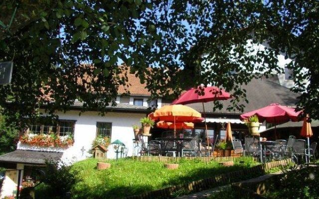 Gasthaus Pension Zuwälder Stüble