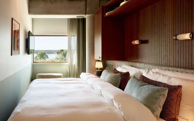Ellery Beach House