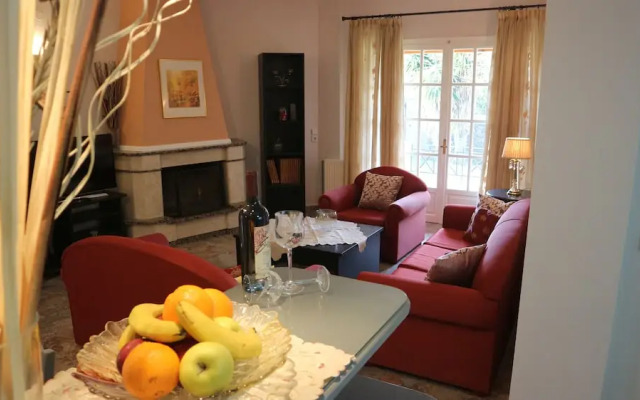 Nikolas House - by Corfuescapes