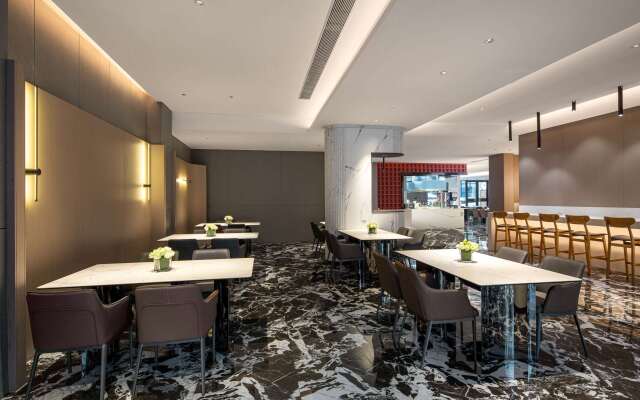 Ramada Encore By Wyndham Enshi