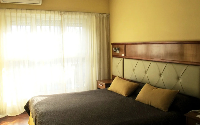 Embajador Hotel