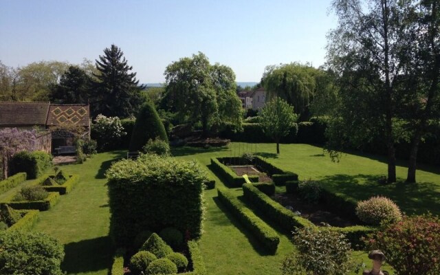 Hôtel Restaurant La Borne Impériale